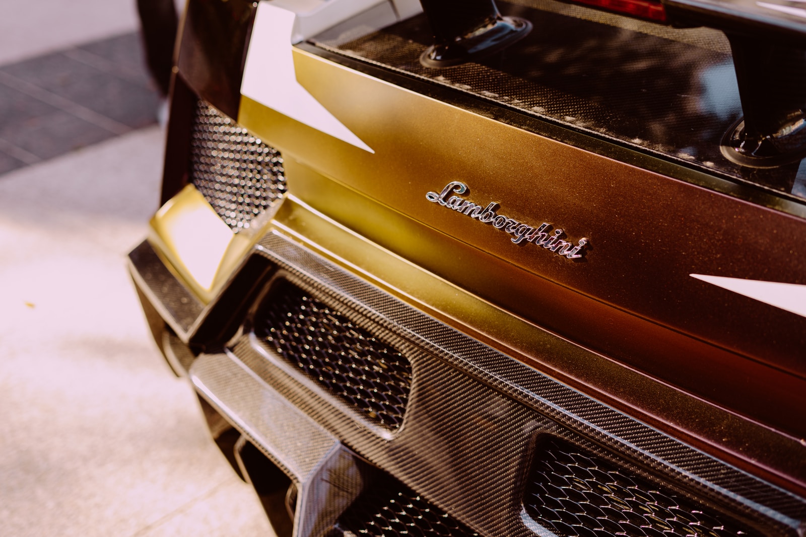 How Much Does an Oil Change for a Lamborghini Cost?
